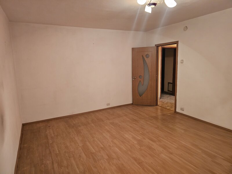 Colentina, Bucur Obor, 5/8, decomandat 76 mp, reabilitat, liber, intabulare